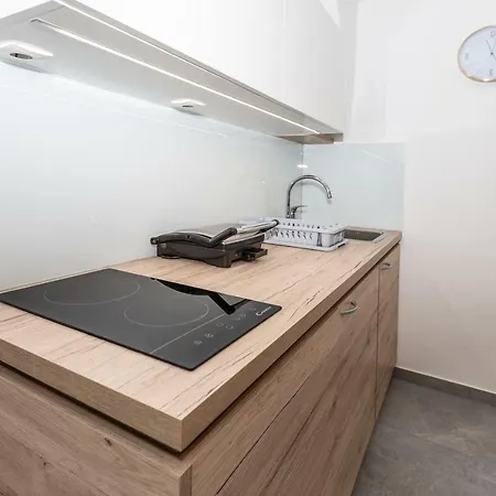 Le Petit Chateau De Apartament
