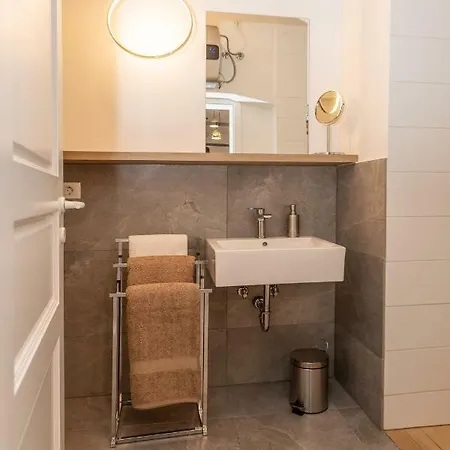 Le Petit Chateau De Апартаменты *